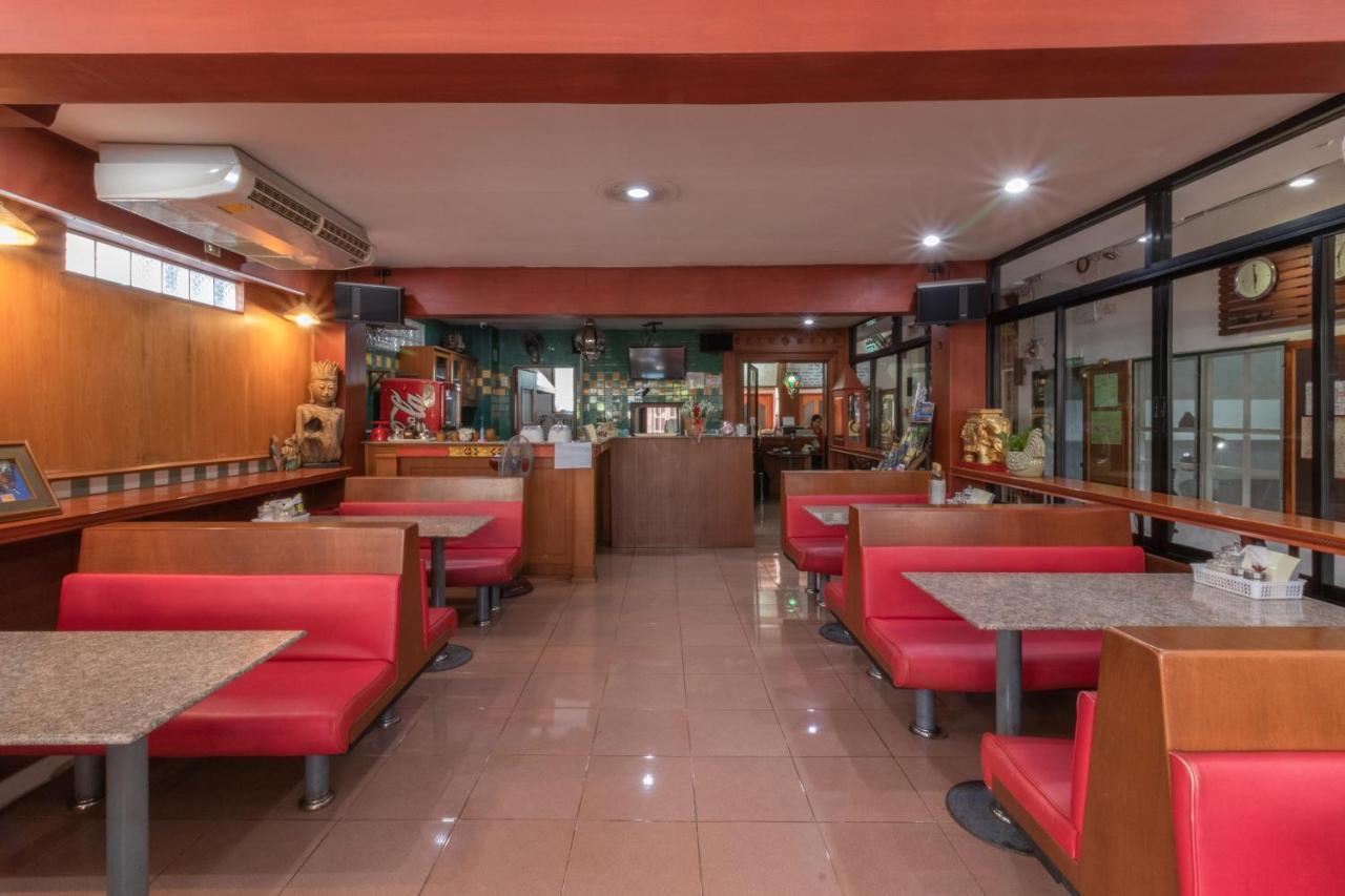 Rendezvous Oldtown Chiangmai Hotell Chiang Mai Exteriör bild